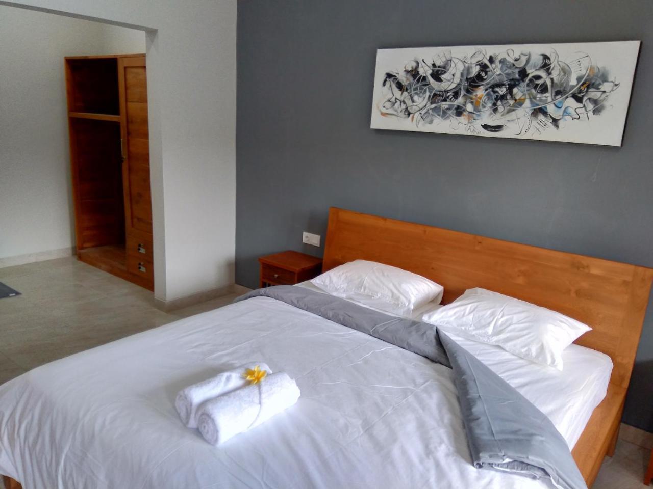 The Uma Guesthouse Canggu  Exterior photo
