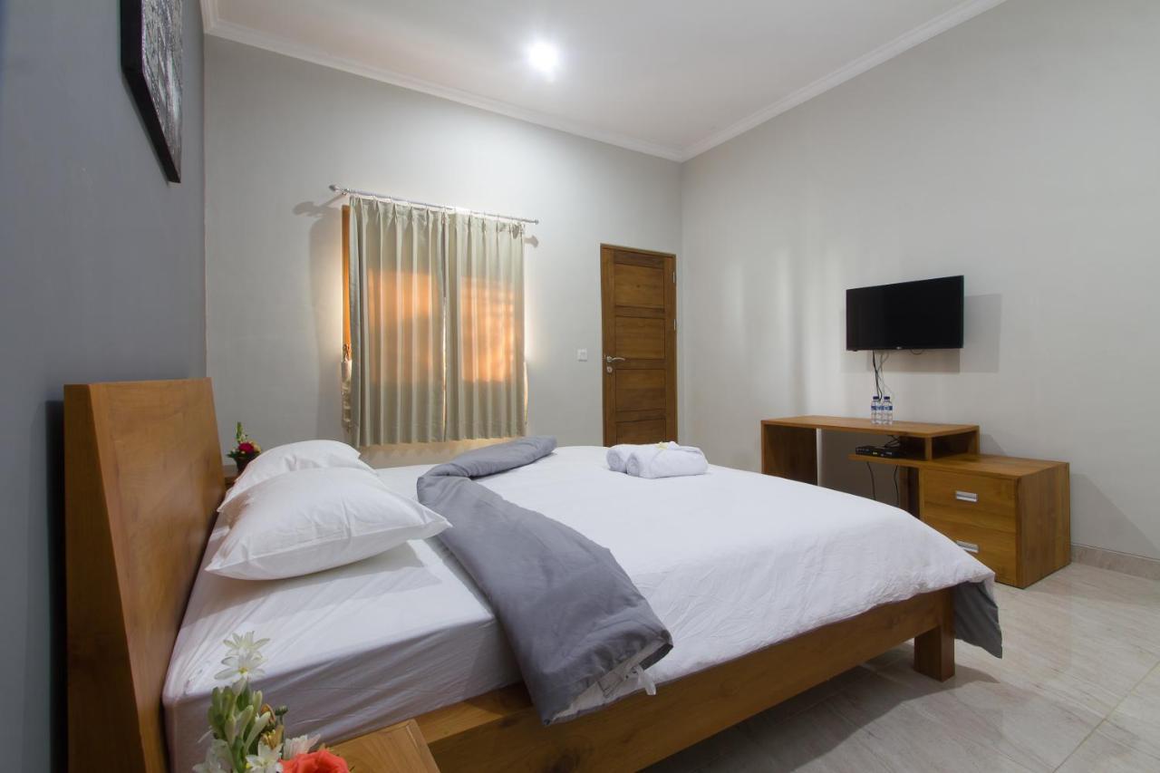 The Uma Guesthouse Canggu  Exterior photo